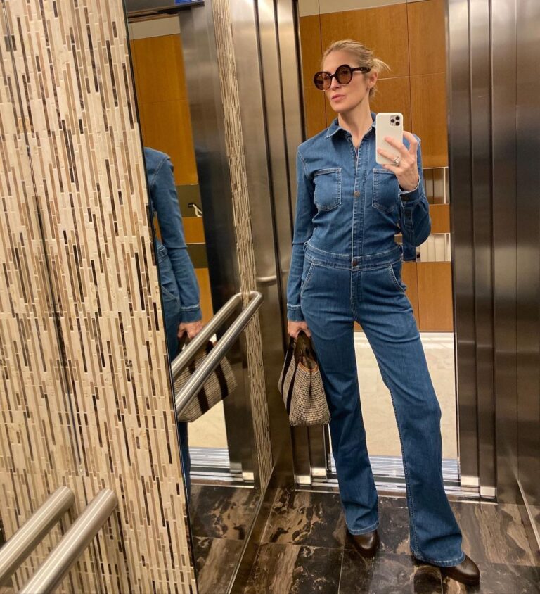 Elle Brasil Feature | Kelly Rutherford's "Best Mirror Looks" featuring our Rulebreaker jumpsuit.
